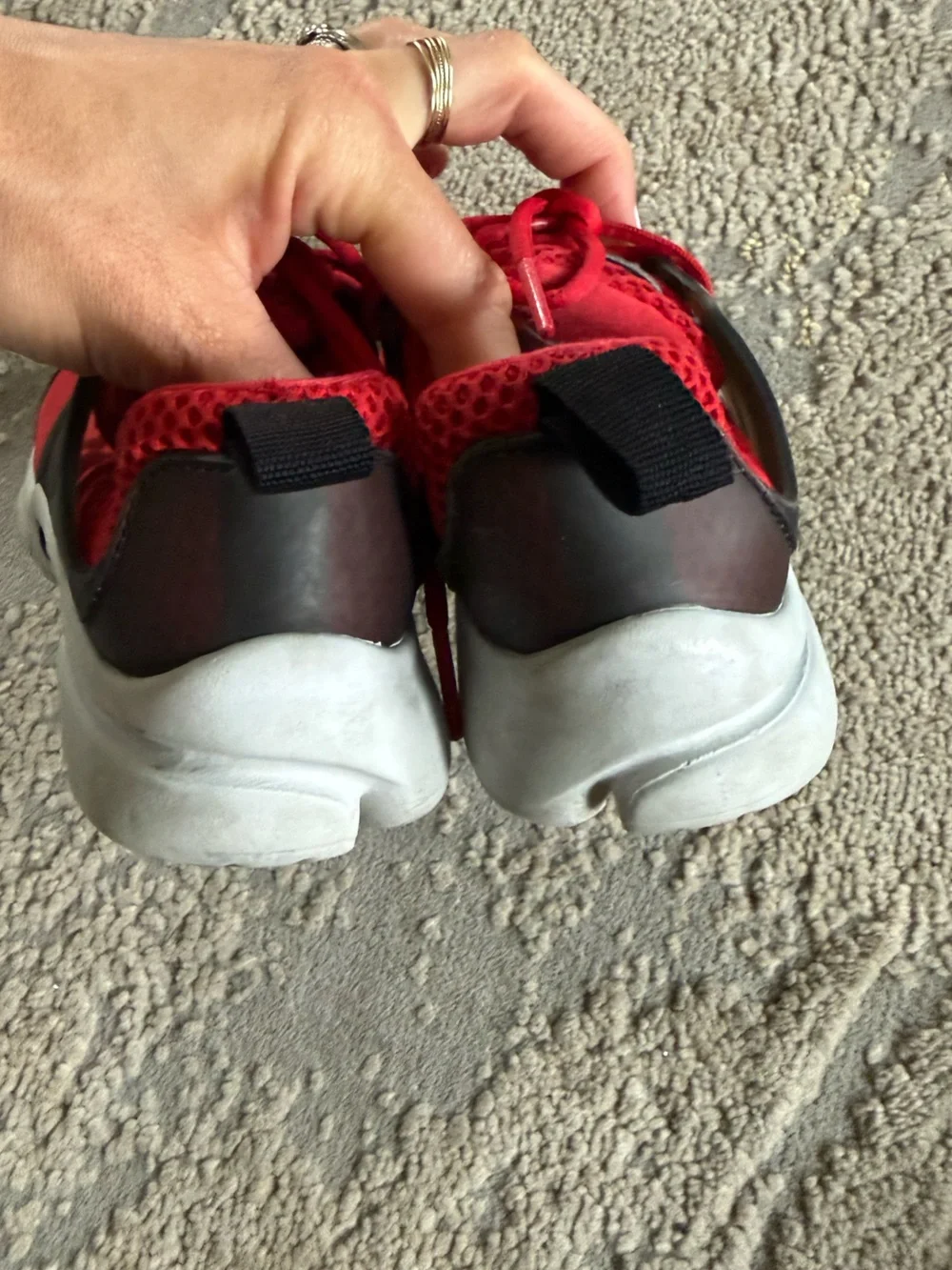 Nike Kids sneakers bundle white Huarache Red Black Air Presto mesh boys 11